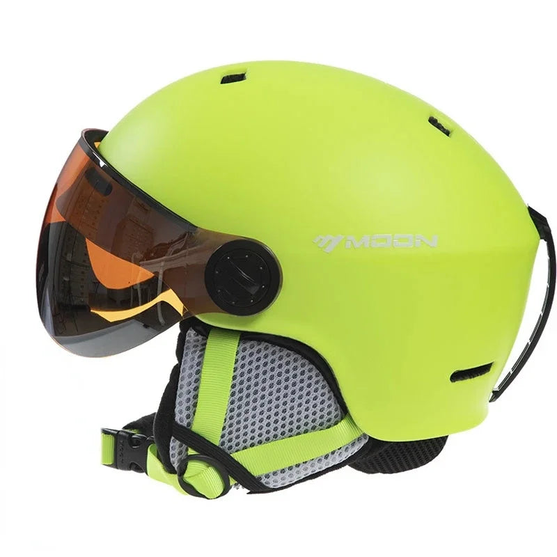MOON Skateboard  Helmet
