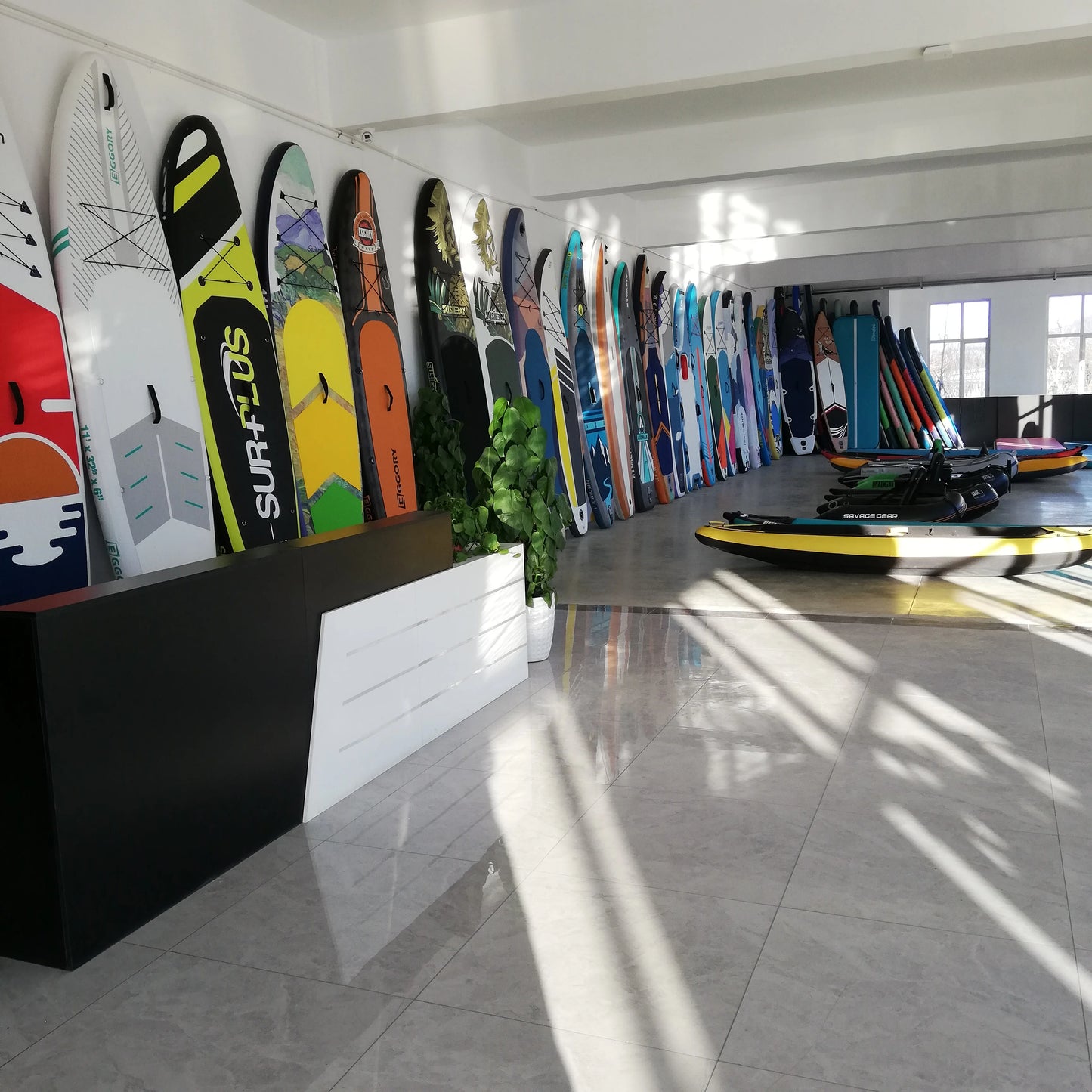 Winter Carving Snowboard – Adult